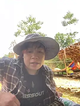 Dunmii online show from November 7, 2:28 am