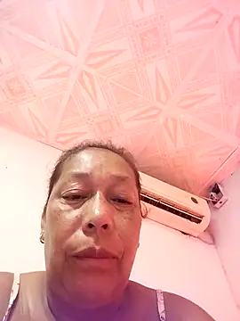 Naomi-Mature online show from November 9, 10:11 am