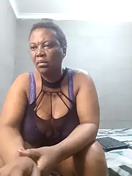 lolla01sweetness online show from January 17, 11:01 pm