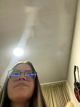 Snapshot of Allison_Bailey chatting on October 4, 12:16 am Allison Bailey online show from October 4, 12:16 am