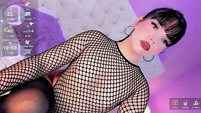 DaniielaV online show from October 18, 1:47 pm