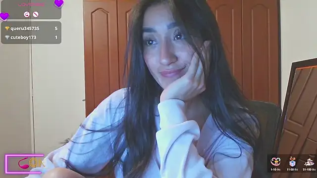 luciilove online show from September 23, 11:36 pm