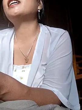 Angela-babyxx online show from October 9, 5:33 am