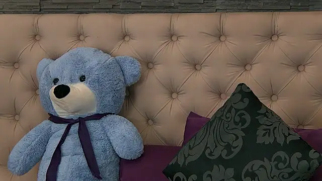 VannyFoxx online show from February 2, 8:52 pm