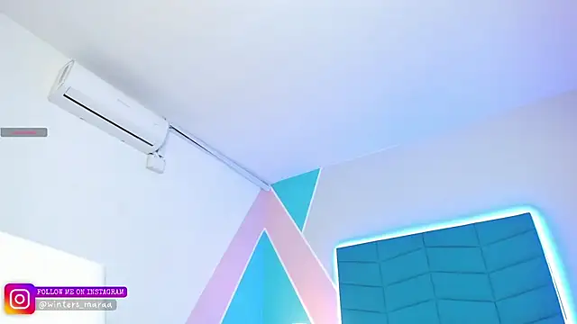 mara winters  online show from November 20, 12:39 pm