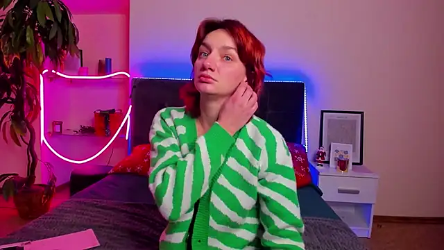 ArinaWinss online show from December 15, 2:00 pm