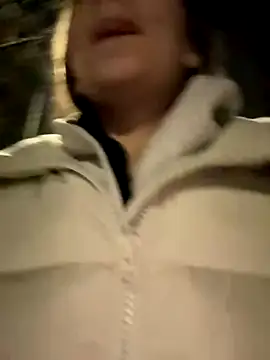 FroggyAnna online show from November 26, 6:20 pm