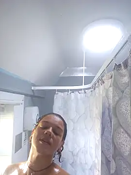 Snapshot of GoddessChantelle chatting on September 22, 12:58 pm GoddessChantelle online show from September 22, 12:58 pm