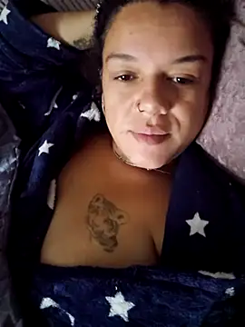 Snapshot of GoddessChantelle chatting on October 16, 8:17 am GoddessChantelle online show from October 16, 8:17 am