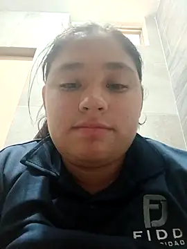 fresitaloquita2000 online show from October 5, 11:32 pm