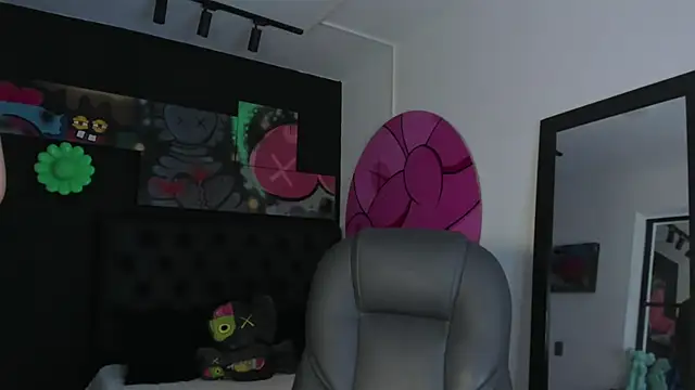 miIa bratz online show from May 8, 10:11 pm