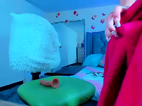 Luna Analya online show from September 17, 4:05 pm