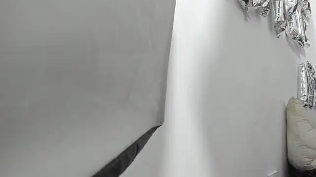 Rihanna hotx online show from March 9, 2:59 am