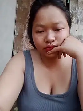 girl-babi online show from May 28, 9:29 am