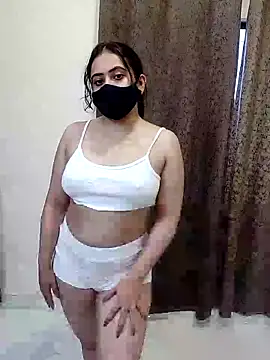 Snapshot of sexy_aaliya_hamidi chatting on October 7, 9:25 am sexy aaliya hamidi online show from October 7, 9:25 am