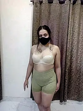 Snapshot of sexy_aaliya_hamidi chatting on September 20, 7:28 am sexy aaliya hamidi online show from September 20, 7:28 am
