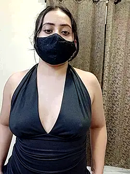 Snapshot of sexy_aaliya_hamidi chatting on October 8, 7:51 pm sexy aaliya hamidi online show from October 8, 7:51 pm