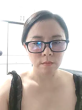 luxi8899 online show from September 17, 1:42 pm