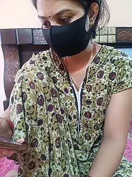 Priyanka Pal online show from May 9, 1:40 am