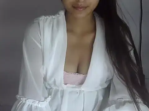 Snapshot of Nura7 chatting on September 24, 4:39 pm Nura7 online show from September 24, 4:39 pm