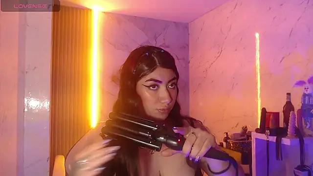 Sophia tf online show from May 13, 4:07 am