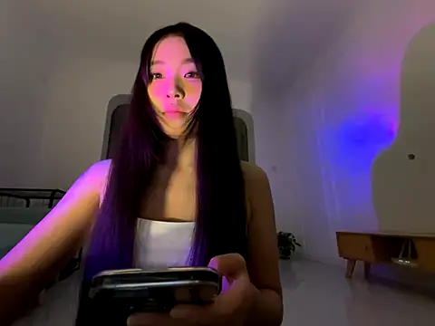 Snapshot of 77momomo chatting on September 14, 2:26 pm 77momomo online show from September 14, 2:26 pm