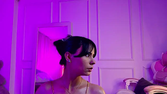 Cielo bm online show from September 10, 1:55 pm