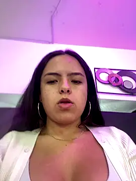 EmilyHarperr online show from October 1, 11:48 am