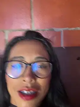 Emma  cumlovee online show from April 27, 4:26 pm