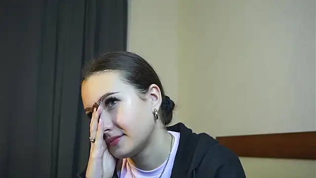 TerisaPurdy online show from November 5, 7:35 am