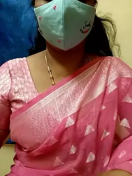 sushma26 online show from May 3, 7:28 pm