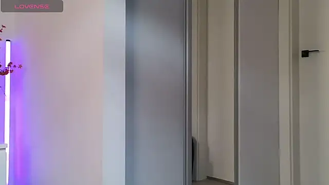 Sammy Peekss online show from October 27, 8:10 am