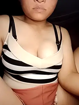 Snapshot of may__45 chatting on September 9, 2:28 pm may 45 online show from September 9, 2:28 pm