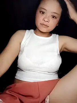 Snapshot of may__45 chatting on September 21, 1:10 pm may 45 online show from September 21, 1:10 pm