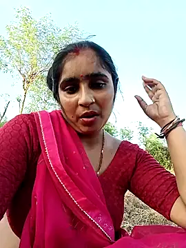 Isha Gulati online show from September 23, 11:52 am