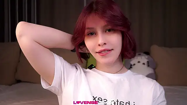 LurleneRamo online show from May 19, 1:12 am
