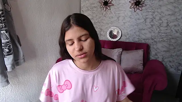 Evagirl69 online show from May 8, 12:19 pm