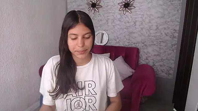 Evagirl69 online show from September 17, 6:39 pm