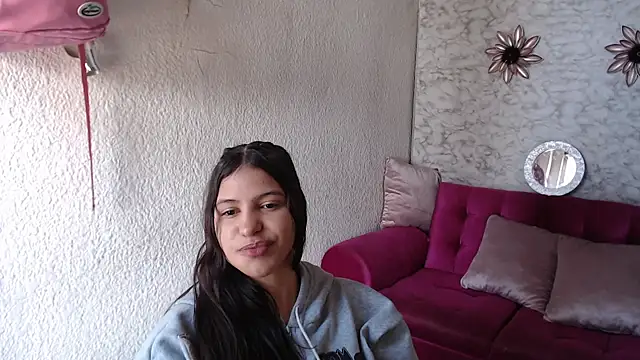 Evagirl69 online show from May 15, 12:41 pm