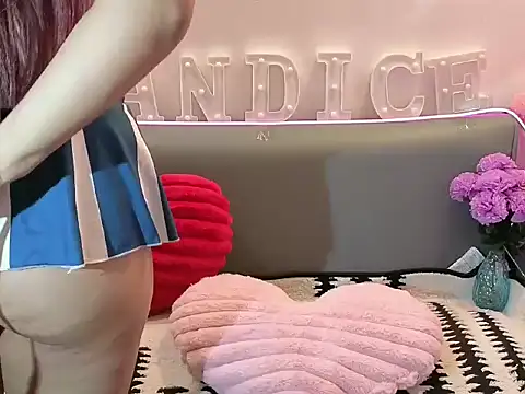 candiceempire online show from May 15, 3:43 am