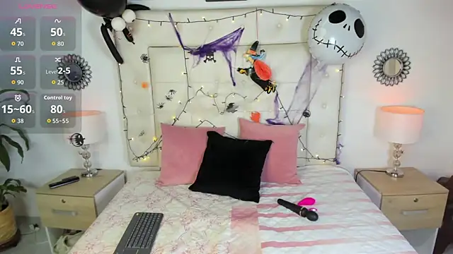 sara coor online show from October 14, 8:44 pm