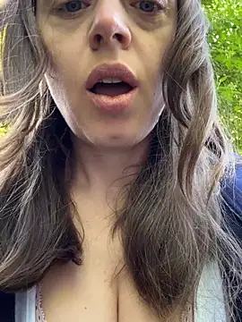 ladywithbigass online show from May 24, 4:44 am
