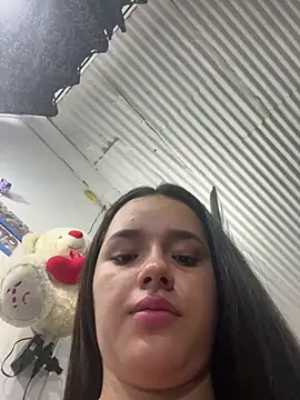 Luciaparker03 online show from May 4, 4:33 pm