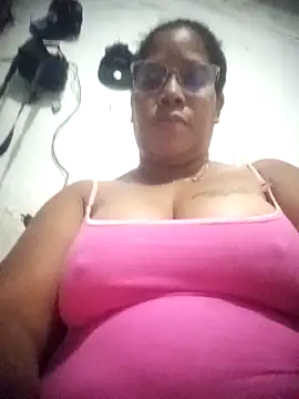 Big ass submissive online show from February 7, 1:15 pm