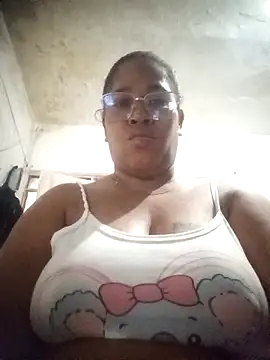 Big ass submissive online show from November 15, 12:28 pm