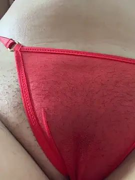 evelyn 1702 online show from October 19, 8:00 pm