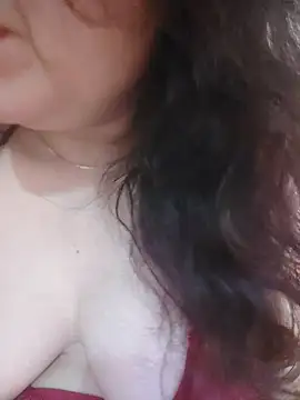 Julyy08 online show from May 19, 4:08 am