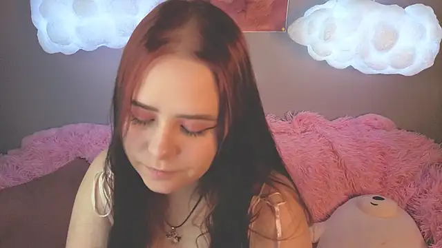 Alis Platt online show from April 10, 1:00 am