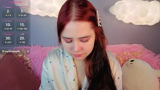 Alis Platt online show from May 9, 1:40 am