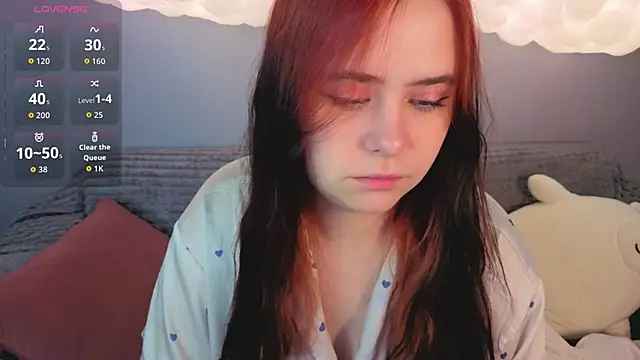 Alis Platt online show from May 26, 1:05 am